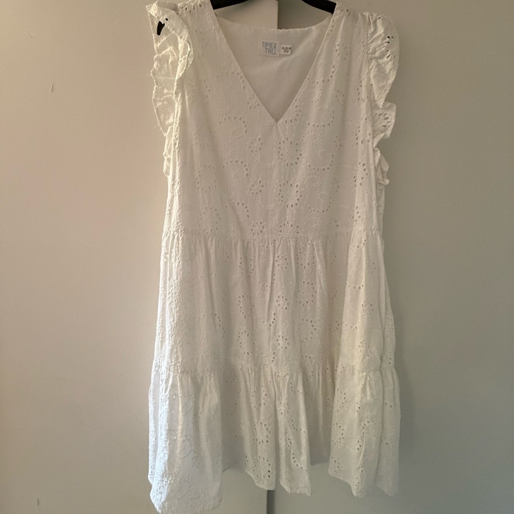 LIKE NEW White Flowy Summer Dress